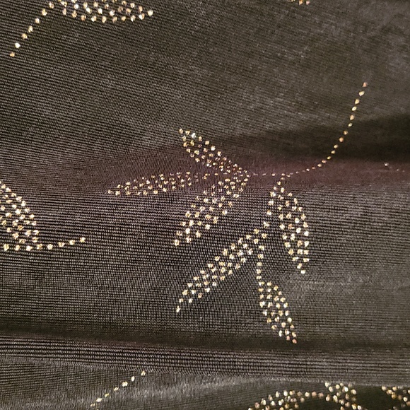 Rabbit Rabbit Rabbit 🐇 Womens Beautiful Sparkly Blouse - Picture 5 of 7